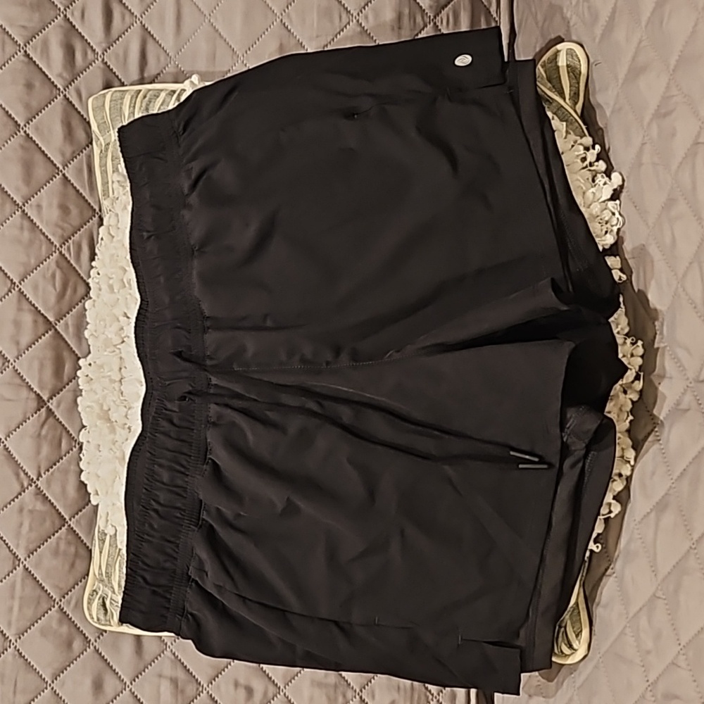 Apana Shorts
